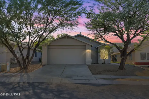 9472 E Stonehaven Way, Tucson, AZ 85747