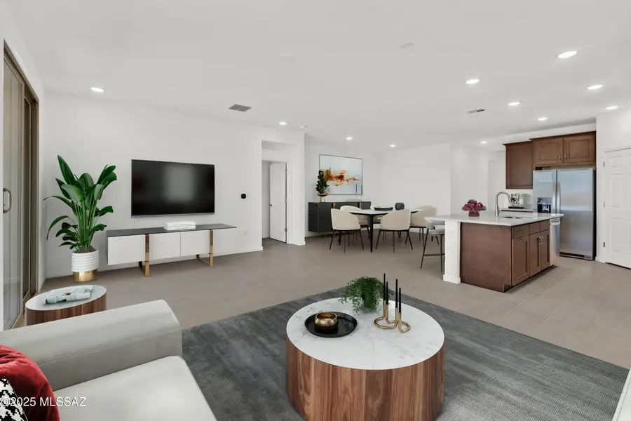 10128 S Arnold Ranch Court, Vail, AZ 85641 - Image #2