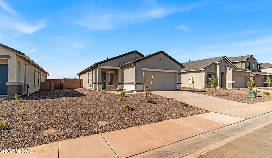 10035 N Bakeri Drive, Marana, AZ 85653 - Image #2