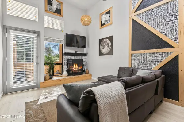 7622 E Callisto Circle #202, Tucson, AZ 85715