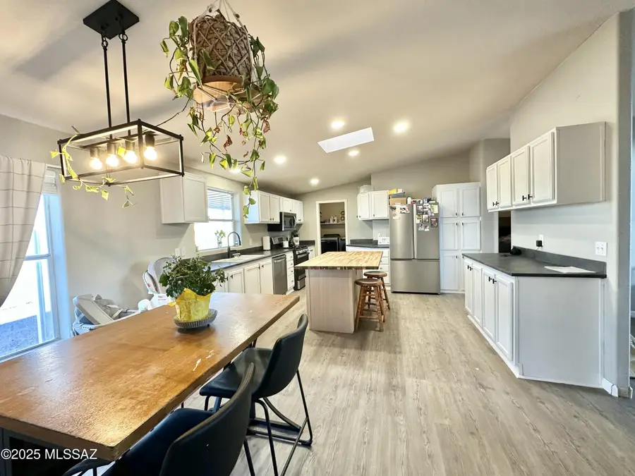 10300 N Fire Crest Place, Marana, AZ 85653 - Image #3