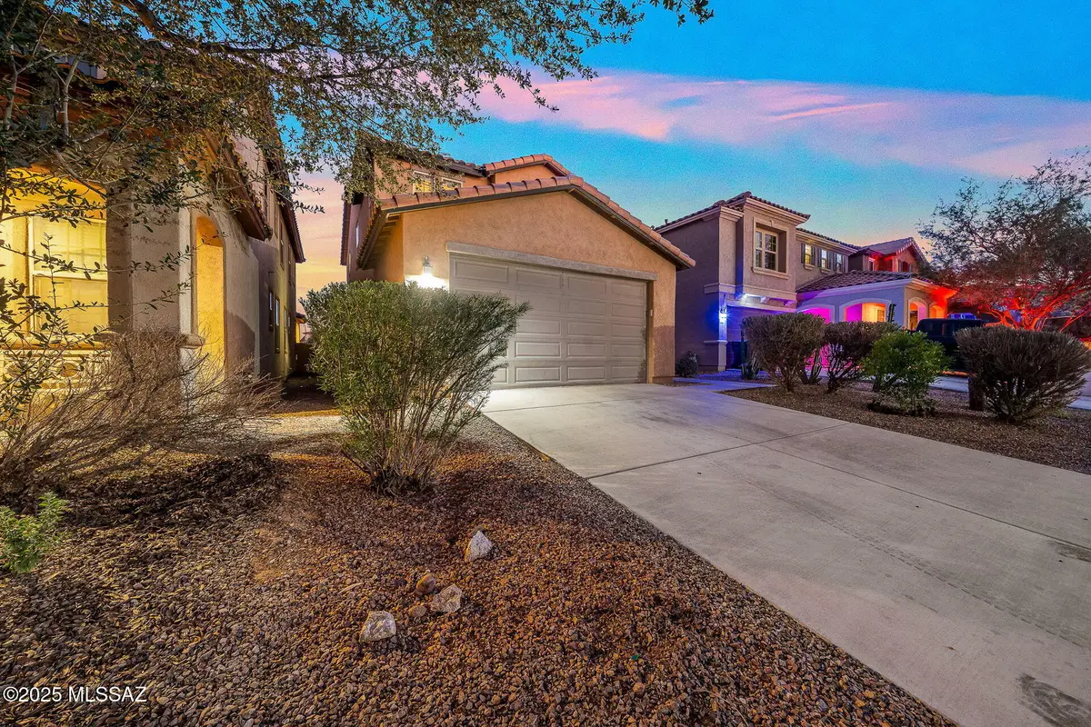 925 W Camino Nogal Blanco, Sahuarita, AZ 85629 - Image #1
