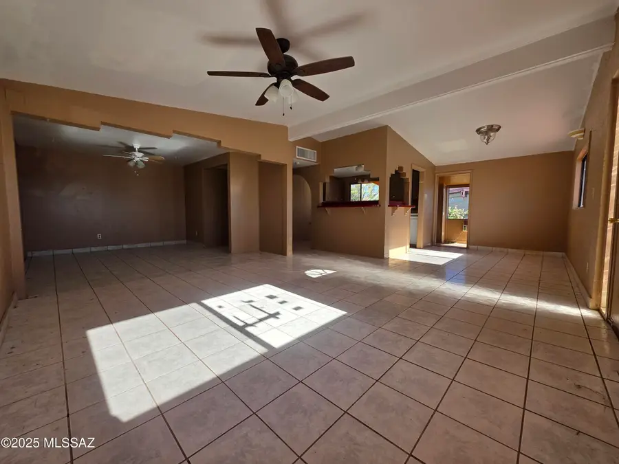 926 W 2nd Avenue, San Manuel, AZ 85631 - Image #2