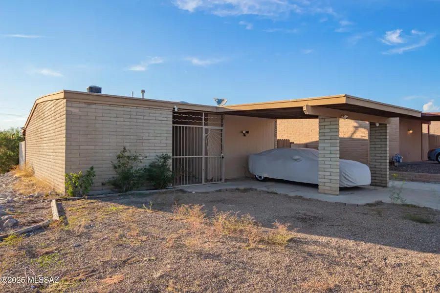 7003 N Starview Drive, Tucson, AZ 85741 - Image #3