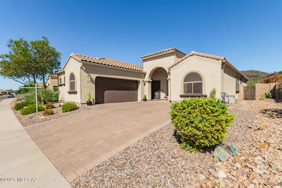 9716 N Saguaro Breeze Way, Marana, AZ 85653 - Image #2