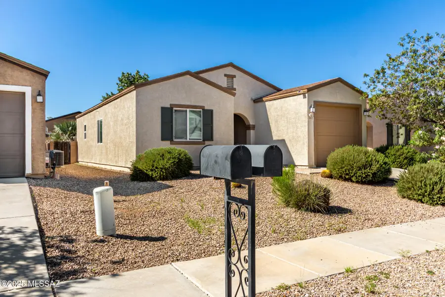 7012 S Red Maids Drive, Tucson, AZ 85756 - Image #3