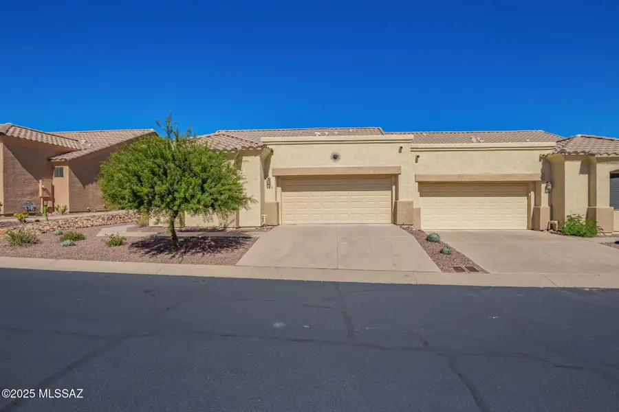 496 W Knotwood Street, Green Valley, AZ 85614 - Image #2