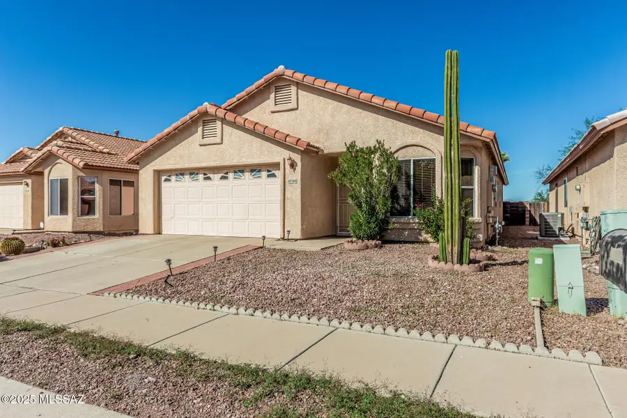 2264 W Silverbell Tree Drive, Tucson, AZ 85745 - Image #3