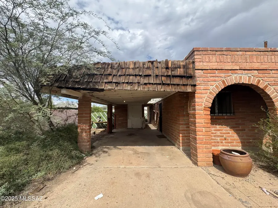 4243 E Los Robles Street, Tucson, AZ 85712 - Image #2