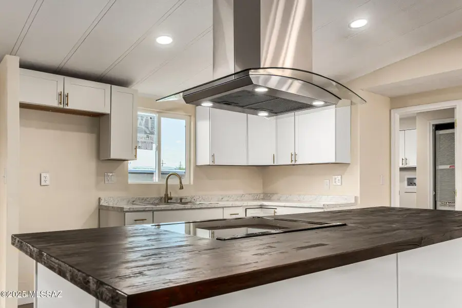 5233 N Royal Palm Drive, Tucson, AZ 85705 - Image #3