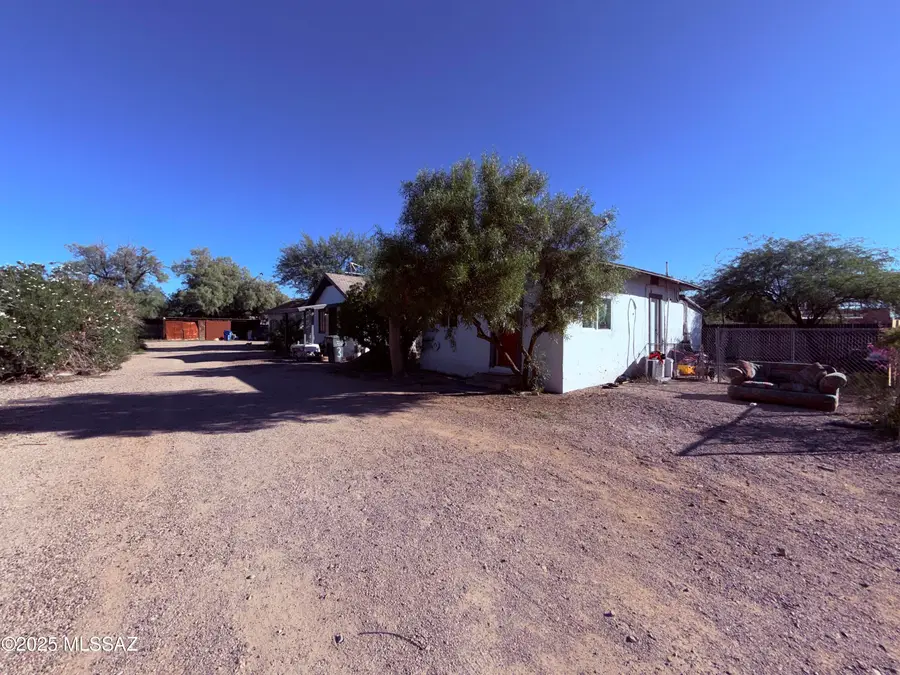 525 E Navajo Road, Tucson, AZ 85705 - Image #2