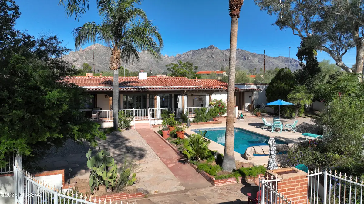 6760 N Casas Adobes Road, Tucson, AZ 85704 - Image #1