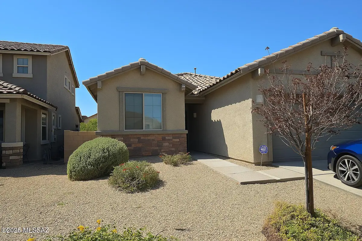 6875 W Red Snapper Way, Tucson, AZ 85757 - Image #1