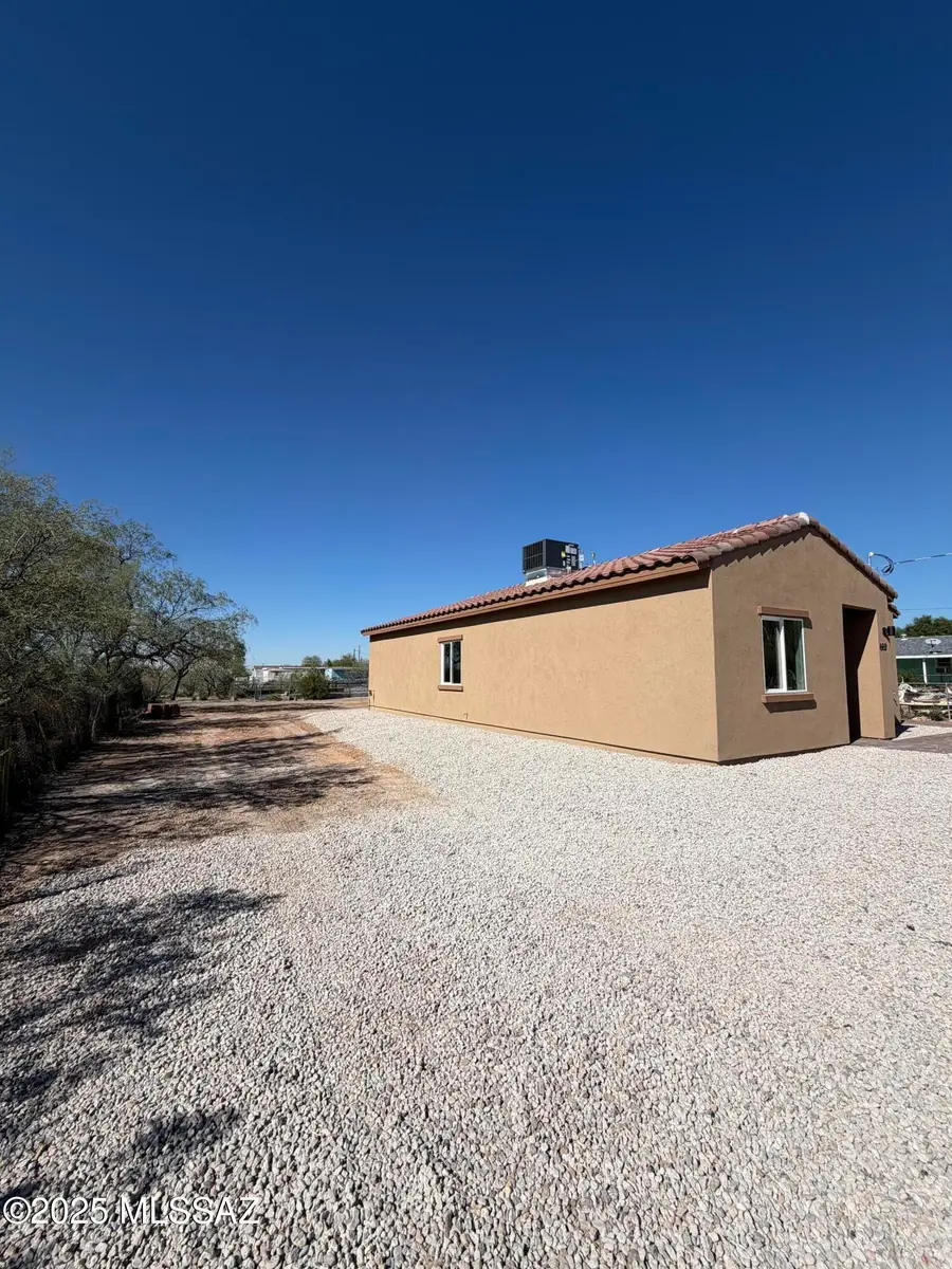 6690 S Camino De Oeste, Tucson, AZ 85746 - Image #2
