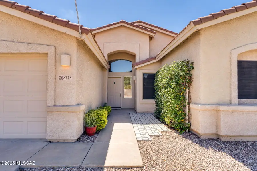8748 E La Palma Drive, Tucson, AZ 85747 - Image #3