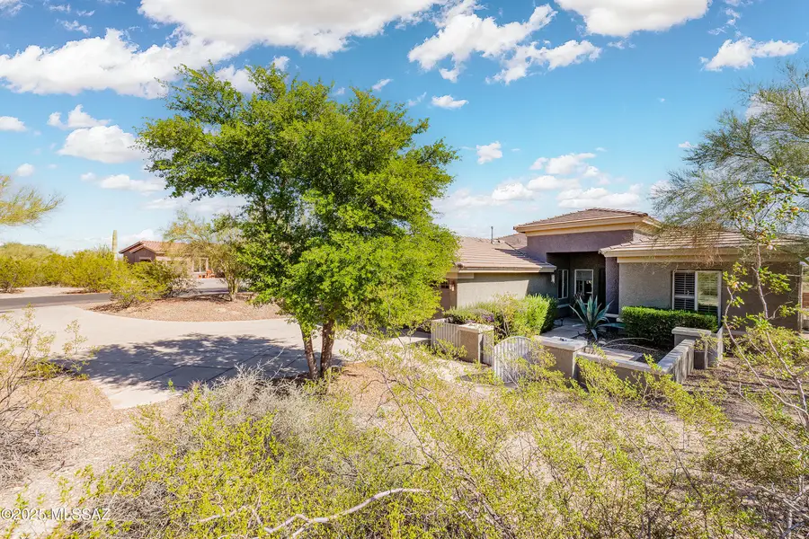 4115 W Granite Dells Court, Tucson, AZ 85745 - Image #2