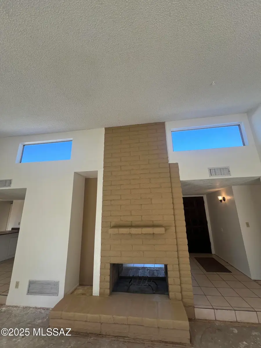 9010 E Berkshire Place, Tucson, AZ 85710 - Image #3