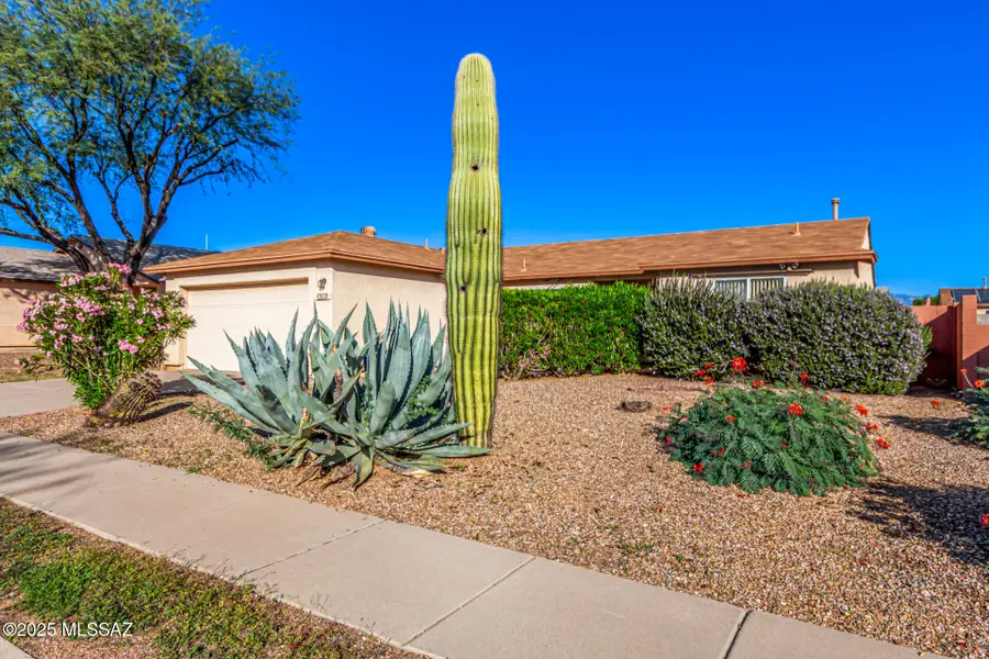 7973 S Teaberry Avenue, Tucson, AZ 85747 - Image #3