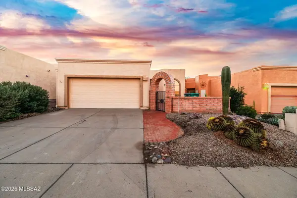 2396 S Orchard View Drive, Green Valley, AZ 85614