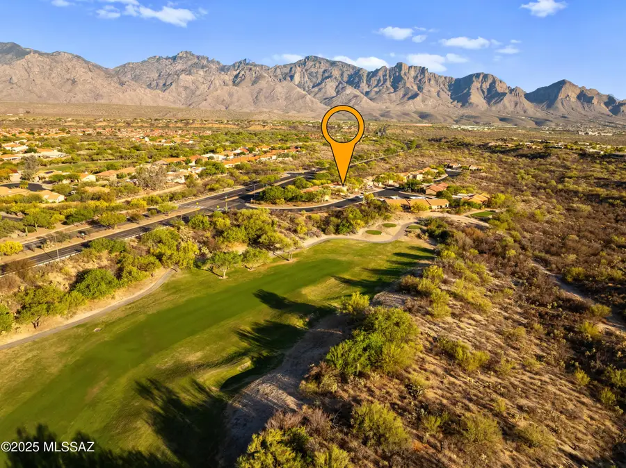 14006 N Green Tree Drive, Oro Valley, AZ 85755 - Image #2