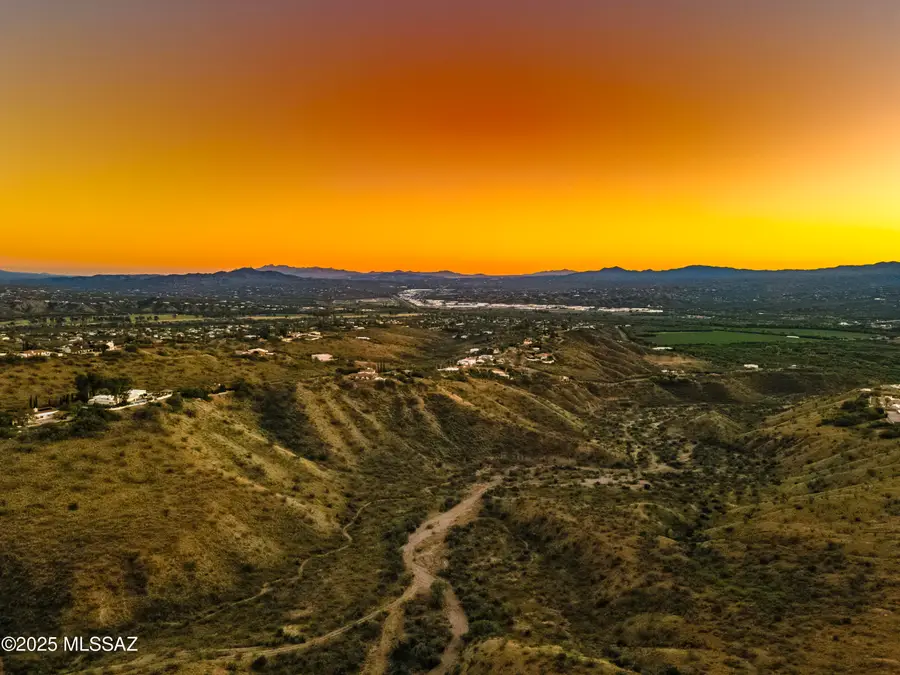 329 Camino Magnifico, Rio Rico, AZ 85648 - Image #2