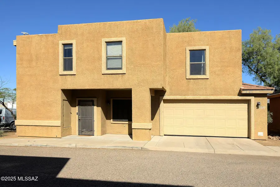 3047 N Estrella Avenue, Tucson, AZ 85705 - Image #2