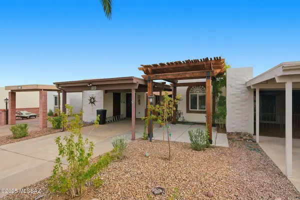 366 N Calle Del Chancero, Green Valley, AZ 85614