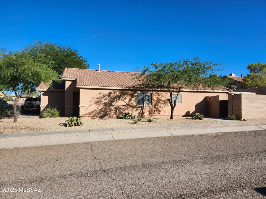 91 W Bryan Scott Place, Vail, AZ 85641 - Image #2