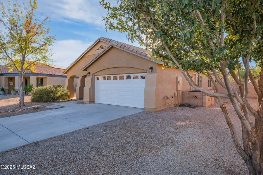 12695 N Desert Farm Land Way, Marana, AZ 85653 - Image #2