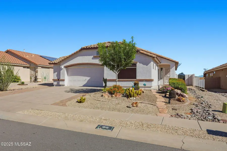 1610 N Rio Bonito, Green Valley, AZ 85614 - Image #3