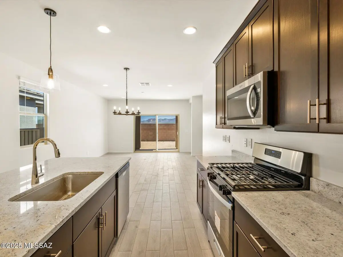 6965 W Sweetshade Lane, Tucson, AZ 85757 - Image #1