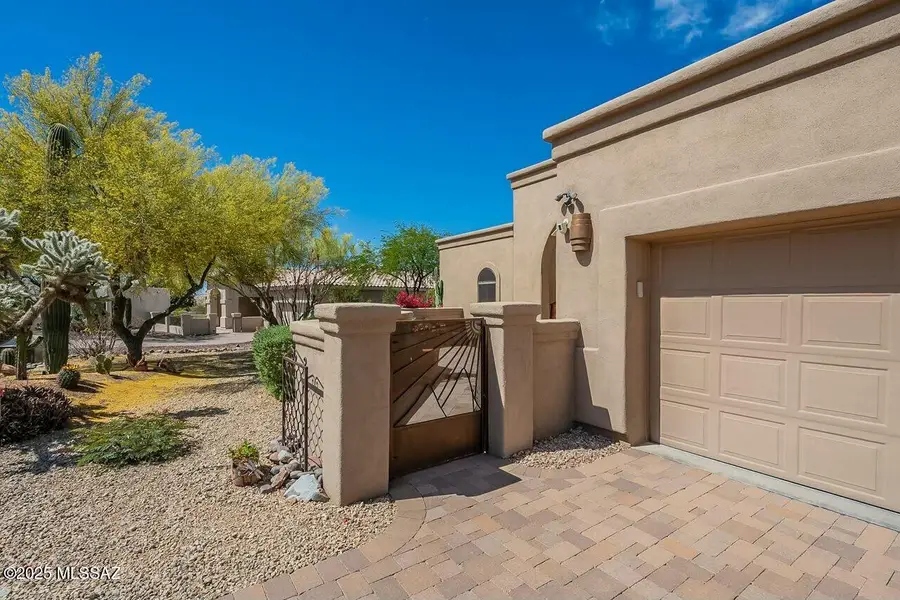 11255 N Meadow Sage Drive, Oro Valley, AZ 85737 - Image #3