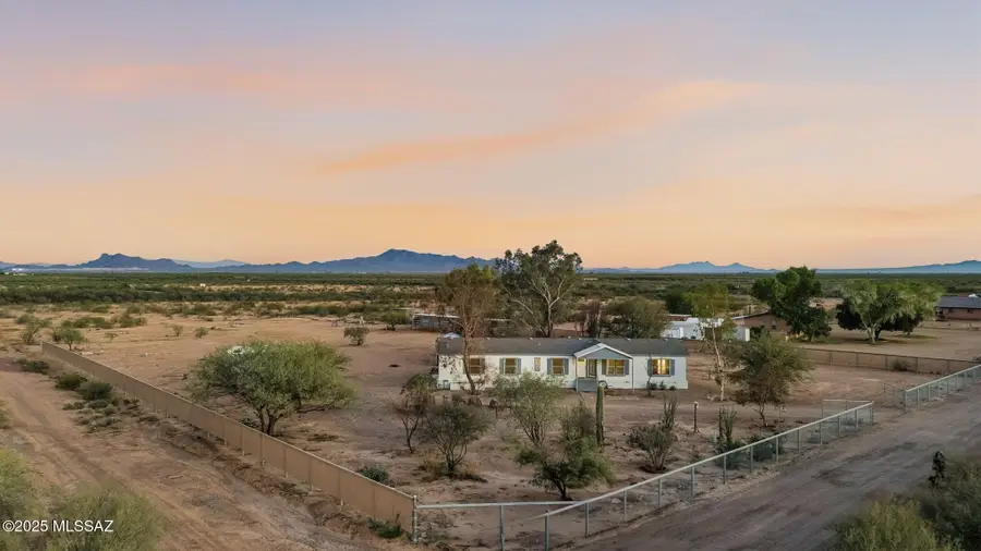 9740 N Running Back Way, Marana, AZ 85653 - Image #2