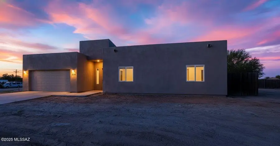 4739 E 4th Street, Tucson, AZ 85711 - Image #2