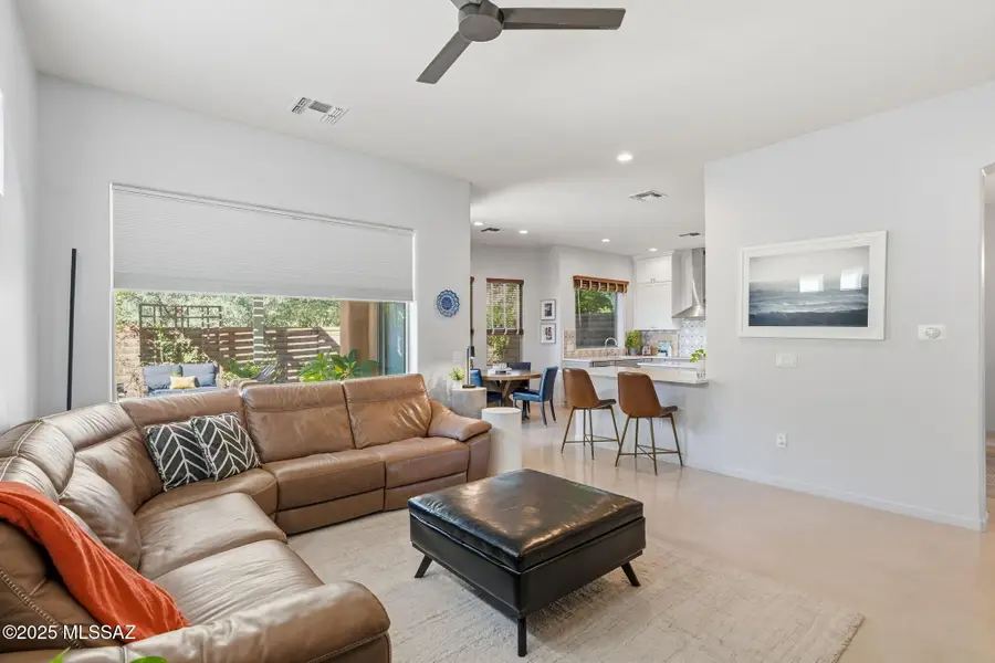 5757 N Winding Woods Place, Tucson, AZ 85718 - Image #2
