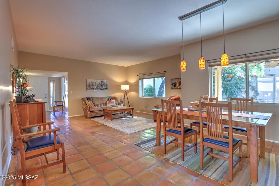 9022 E Seneca Street, Tucson, AZ 85715 - Image #2
