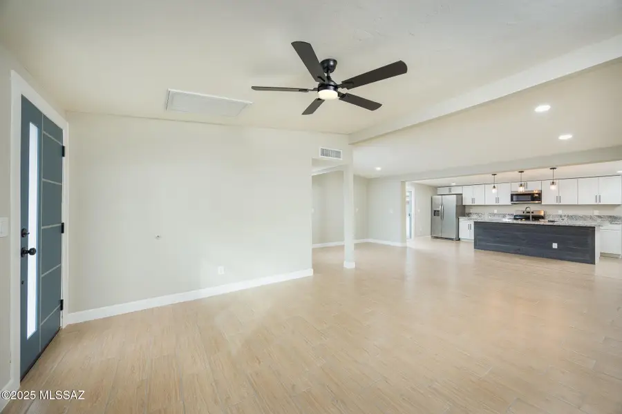 8442 E Pena Blanca Drive, Tucson, AZ 85730 - Image #2