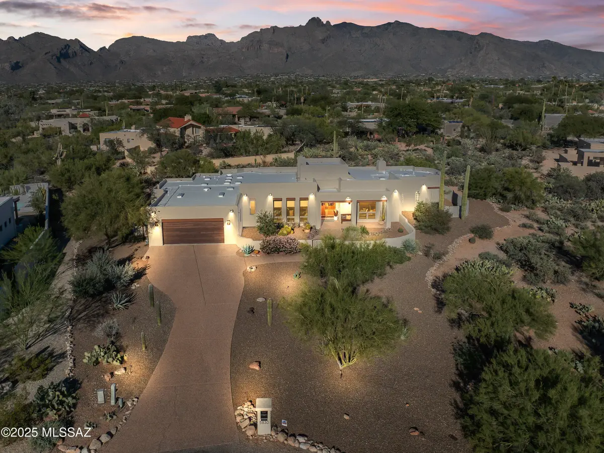 5830 N Placita Amanecer, Tucson, AZ 85718 - Image #1