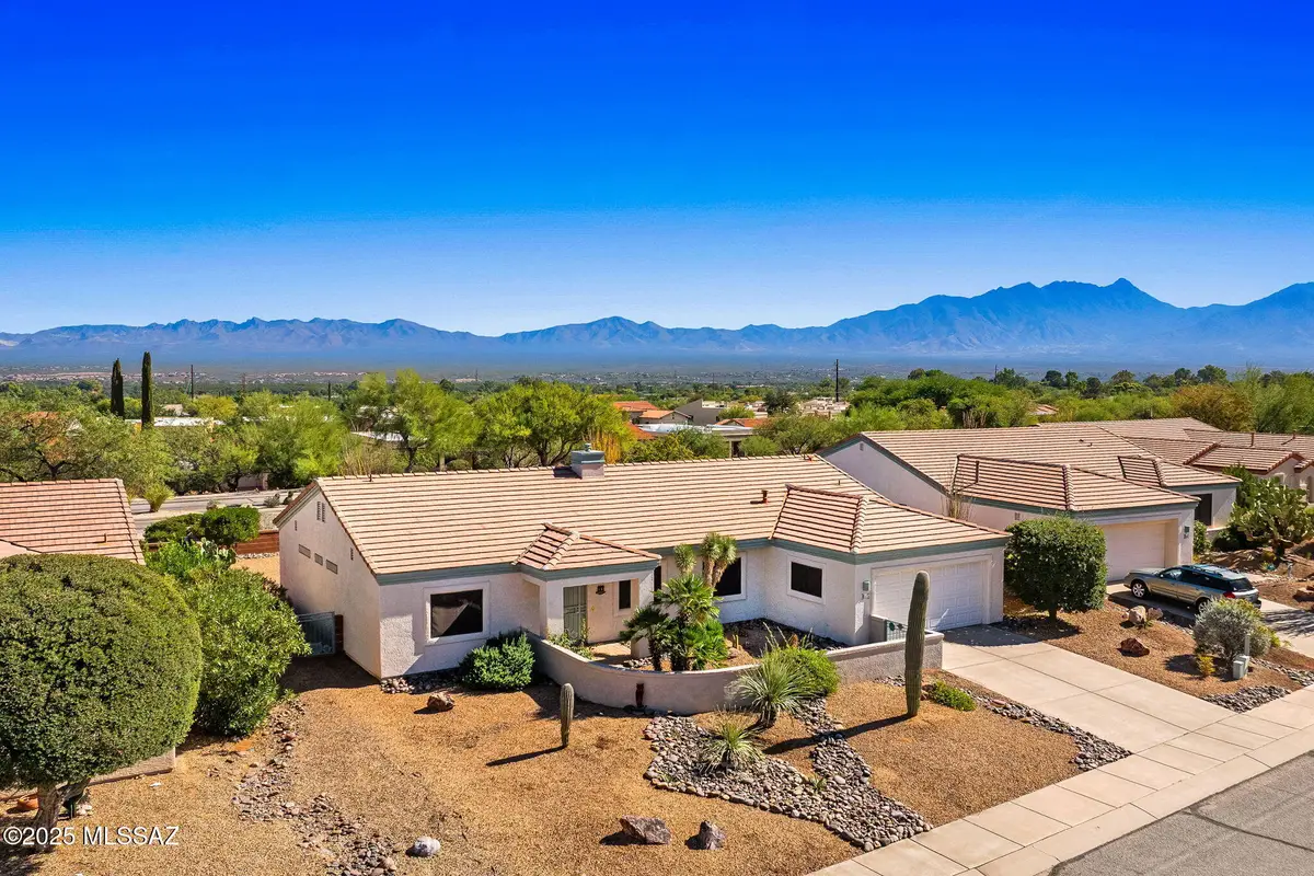 290 N Via Del Ciruelo, Green Valley, AZ 85614 - Image #1