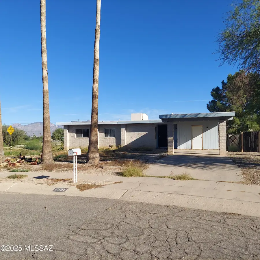 8301 E Wildcat Drive, Tucson, AZ 85730 - Image #2