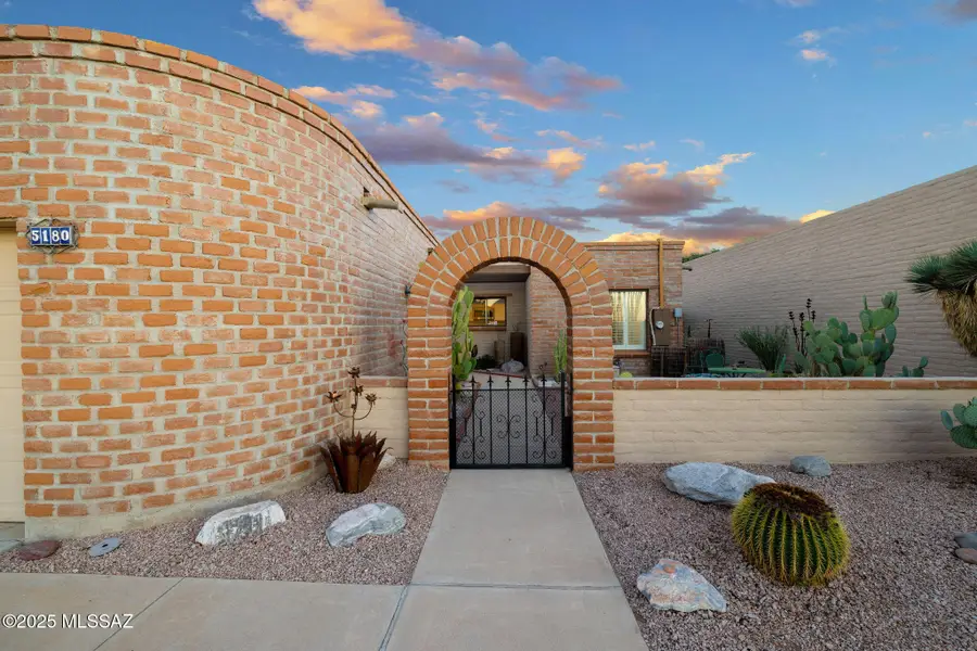5180 N Grey Mountain Trail, Tucson, AZ 85750 - Image #3
