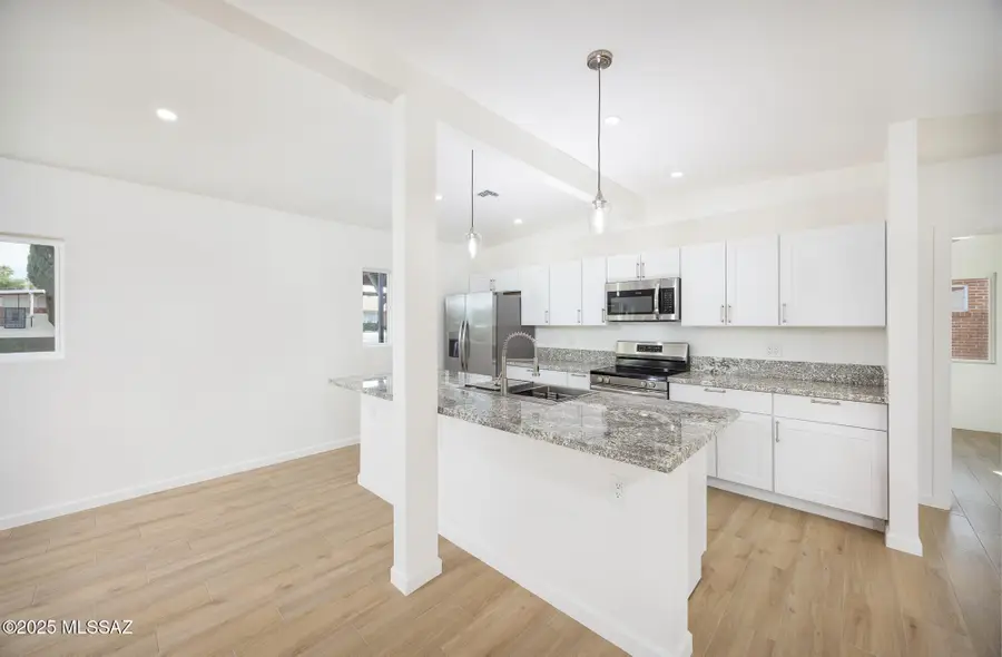 1515 S Avenida Sirio, Tucson, AZ 85710 - Image #3