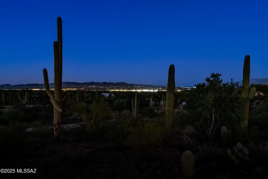 6700 W Calle De Mi Jazmin, Tucson, AZ 85743 - Image #3