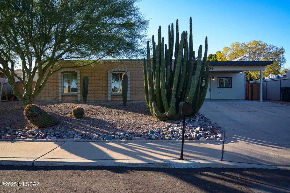 1504 S Logan, Tucson, AZ 85710 - Image #1