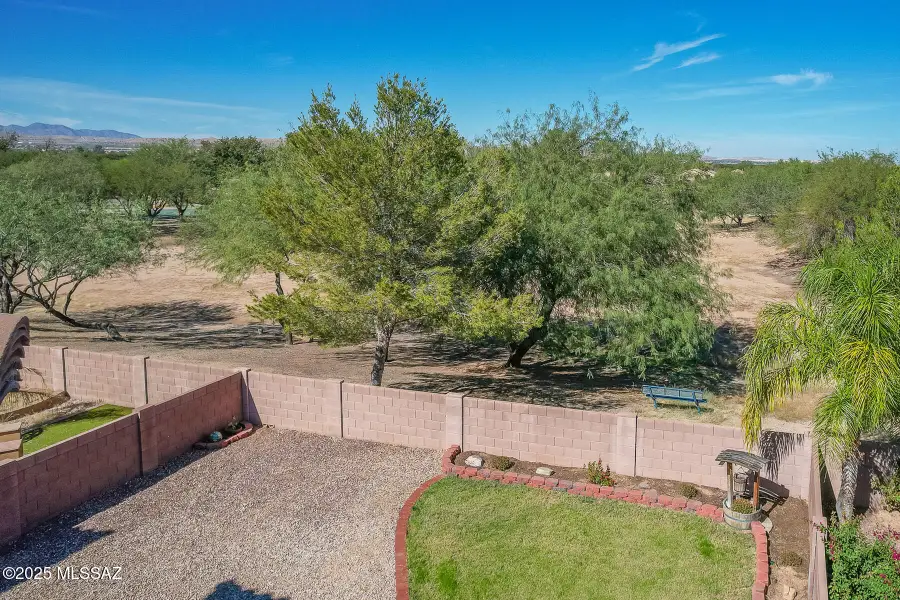 1007 E Mount Shibell Drive, Sahuarita, AZ 85629 - Image #2