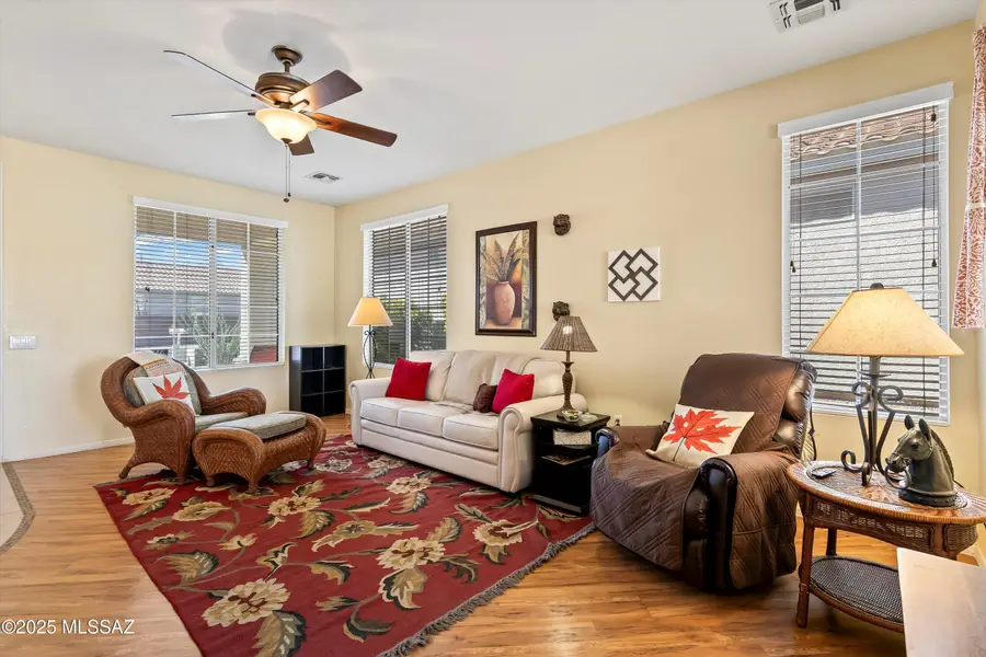 8116 W Blowing Tumbleweed, Tucson, AZ 85743 - Image #2