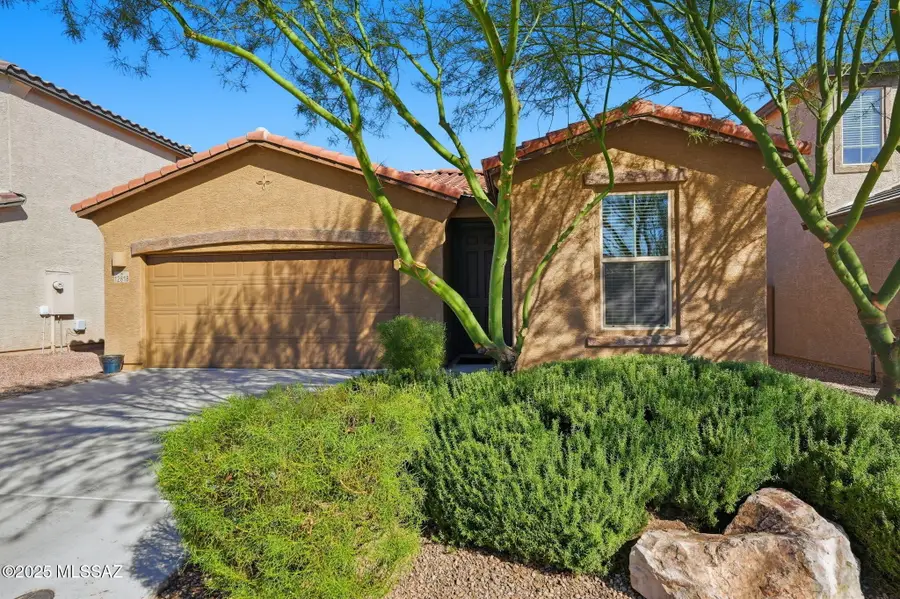 12818 N Dutch Drive, Oro Valley, AZ 85755 - Image #2