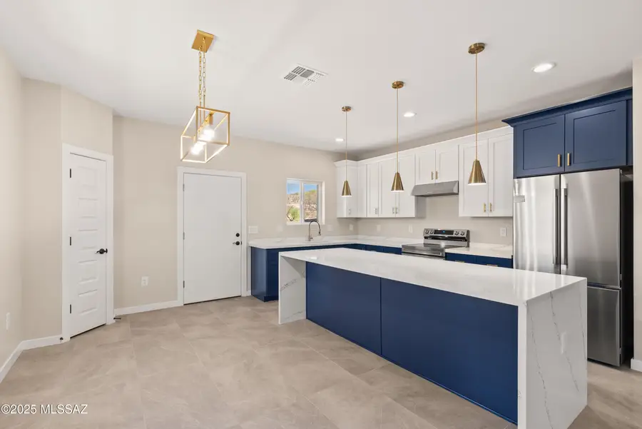 324 Peru Ct, Rio Rico, AZ 85648 - Image #3