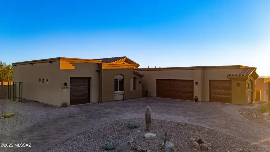 6615 W Red Hawk Place, Marana, AZ 85658 - Image #2