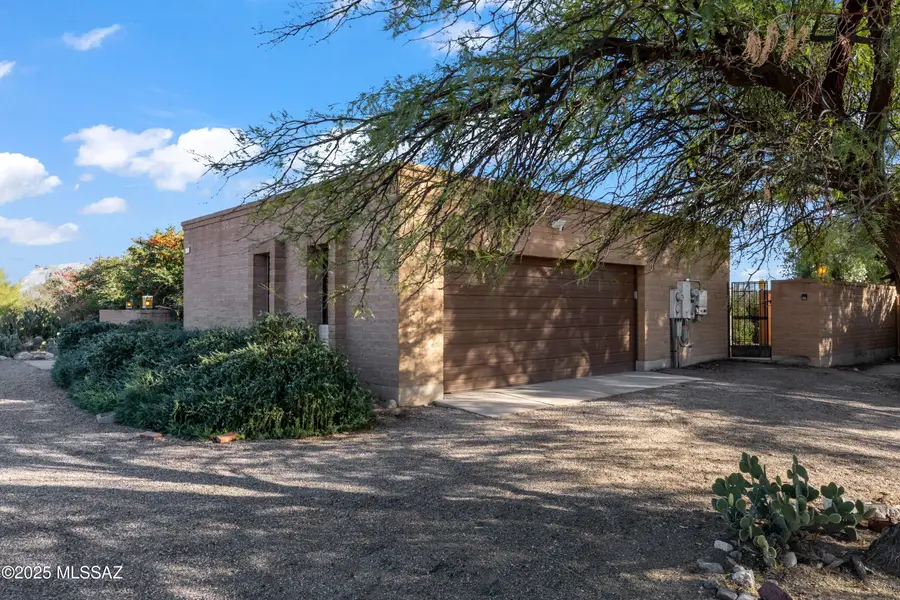 8154 E Knollwood Terrace, Tucson, AZ 85750 - Image #3